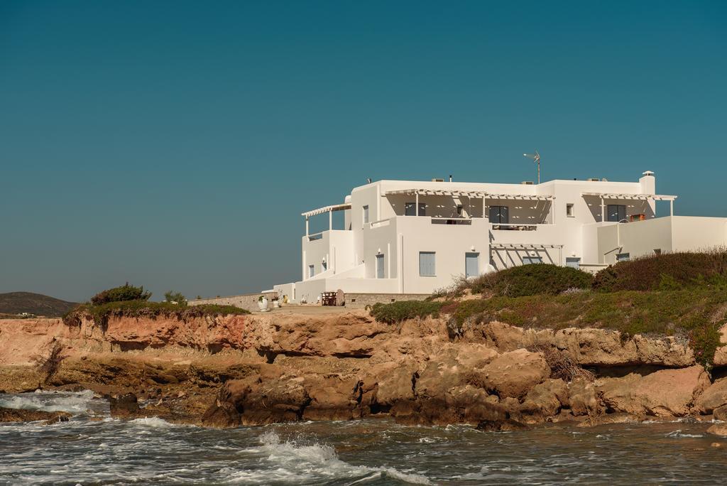 Tania Milos Pollonia Exterior foto